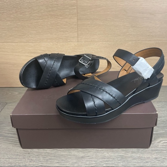 Patricia Nash Leila Wedge Sandals - Black size 9.5 NWB - Picture 4 of 17